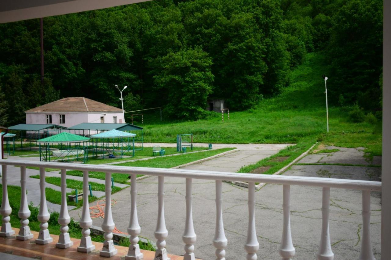 Aliq Hotel Cahkadzor Kültér fotó